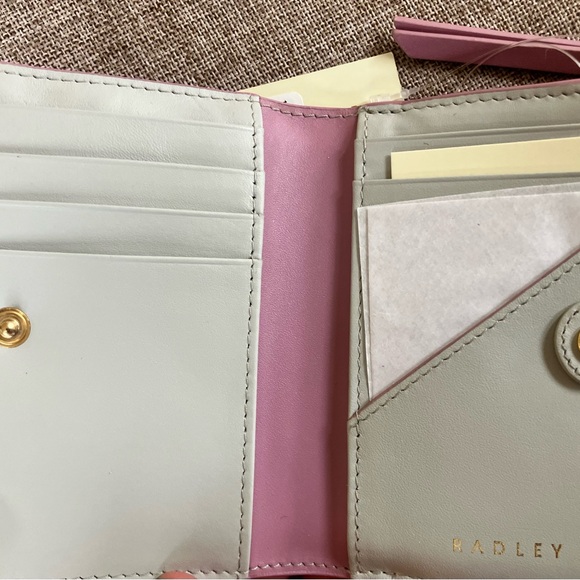 Radley London  Wallet with Dog Design - Picture 4 of 4